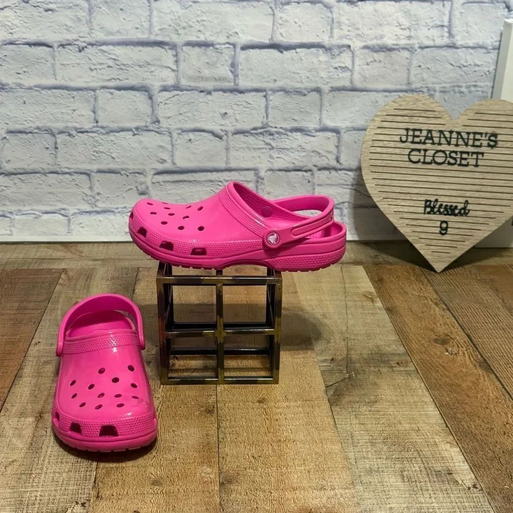 Crocs Classic High-Shine Clog - Pink Crush